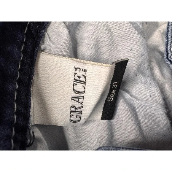 Grace in LA Bootcut Jeans Womens Blue Embroidered Sequin Feather Distressed 31 - Picture 9 of 10